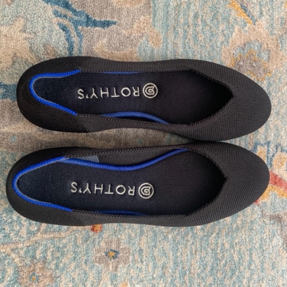 Rothys Flats Black 7.5